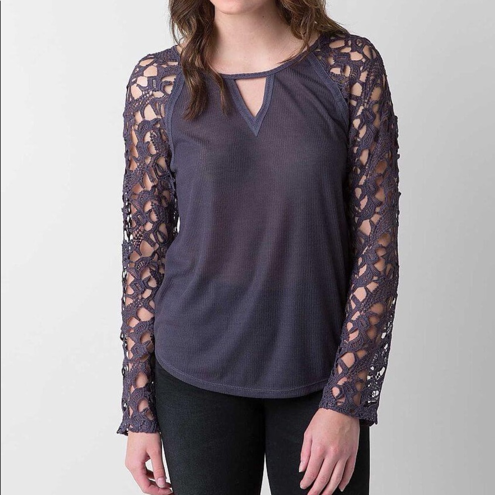 Double Zero Ribbed Top w/ Lace Sleeves in Purple SZ L